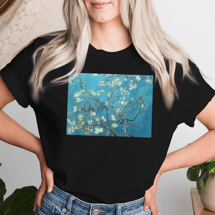 ヴィンセント・ファン・ゴッホ作「アーモンドの花の枝」1890 レディースTシャツ 彼女への贈り物