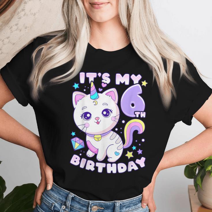 誕生日の女の子6歳、猫、ユニコーン、6歳の誕生日 レディースTシャツ 彼女への贈り物
