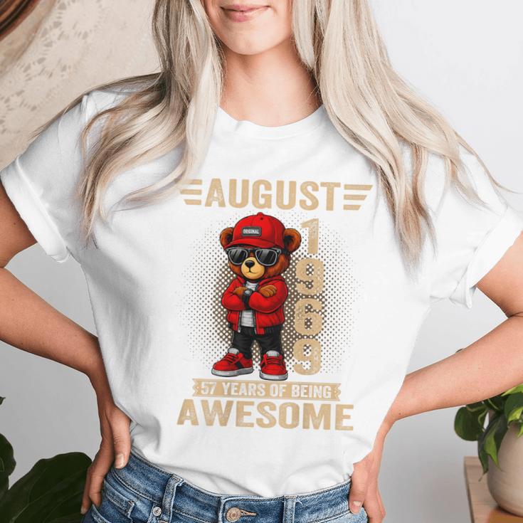 オンバック 8月57日 誕生日 男性 女性 1969年 テディベア レディースTシャツ 彼女への贈り物