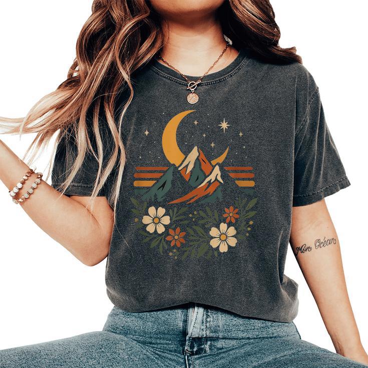 Retro Montaña Y Paisaje Floral Con Luna Camiseta extragrande cómoda para mujer
