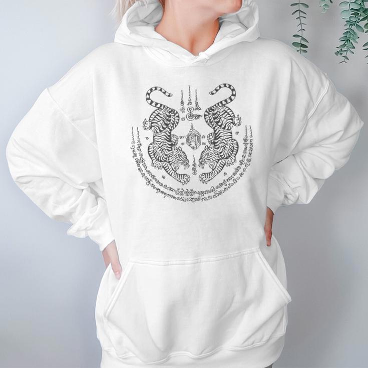 Twin Tiger Muay Thai Shorts Thailand Martial Arts Boxing Unisex Hoodie Twin Tiger Muay Thai Shorts Thailand Martial Arts Boxing Unisex Hoodie