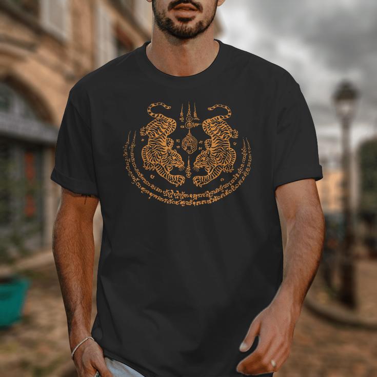 Twin Tiger Sak Yant Tattoo Muay Thai Thai Martial Arts Unisex T-Shirt