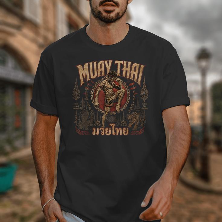 Vintage Muay Thai Wai Kru Thai Boxing Ritual Art Unisex T-Shirt Vintage Muay Thai Wai Kru Thai Boxing Ritual Art Unisex T-Shirt