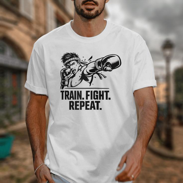 Train Fight Repeat Nak Muay Thai Boxing Fighter Raglan Baseball Tee Unisex T-Shirt