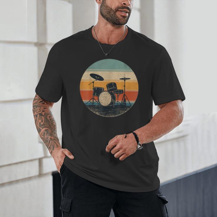 Vintage Drum Kit Silhouette Retro Music Unisex T-Shirt Vintage Drum Kit Silhouette Retro Music Unisex T-Shirt