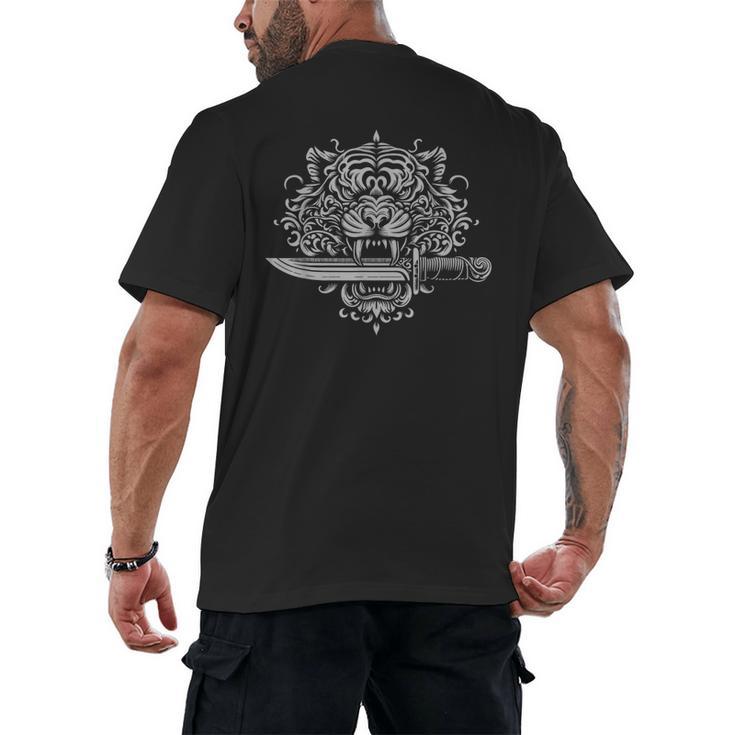 Sak Yant Muay Thai MMA Tattoo Tiger Head Knife Martial Art Men's Back Print T-Shirt