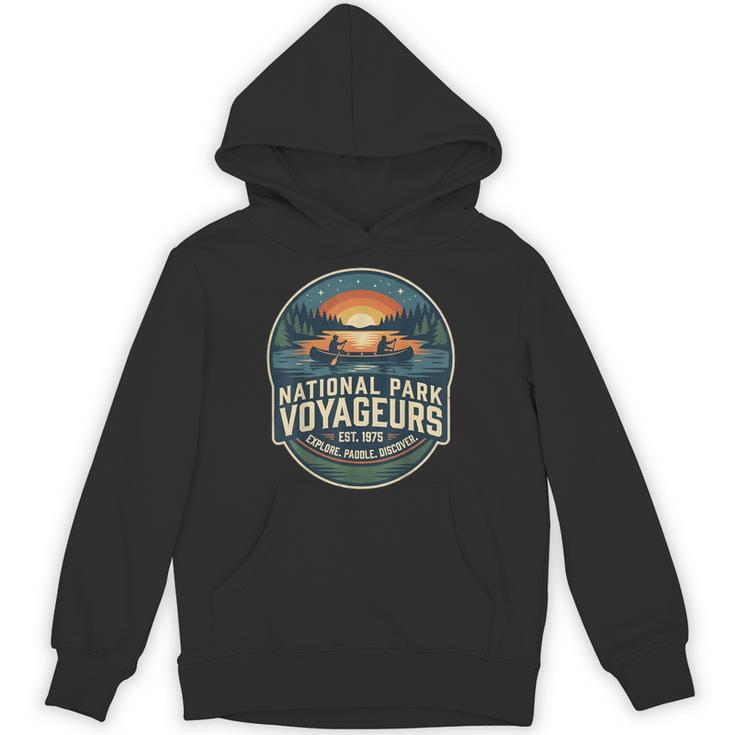 National Park Voyageurs Retro Sunset Canoe Paddling Badge Unisex Hoodie
