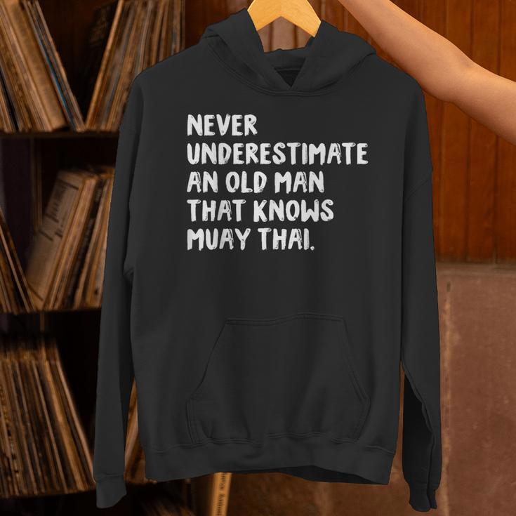 Never Underestimate An Old Man That Knows Muay Thai Unisex Hoodie Never Underestimate An Old Man That Knows Muay Thai Unisex Hoodie