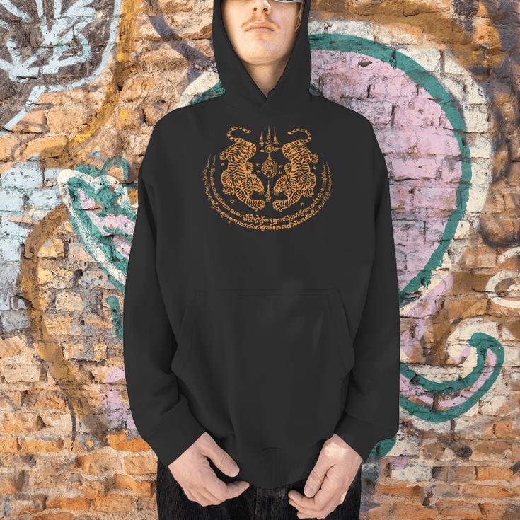 Twin Tiger Sak Yant Tattoo Muay Thai Thai Martial Arts Men Hoodie Twin Tiger Sak Yant Tattoo Muay Thai Thai Martial Arts Men Hoodie