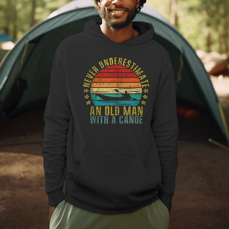 Never Underestimate An Old Man With a Canoe Retro Sleeveless Men Hoodie