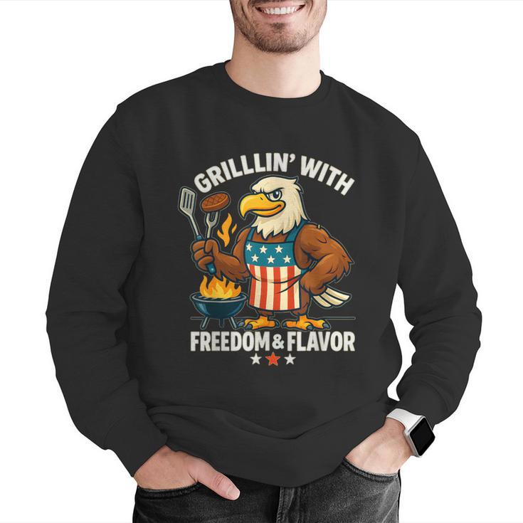 Grillin’ Eagle BBQ Dad 4th Of July Father’s Day Men Graphic Sweatshirt