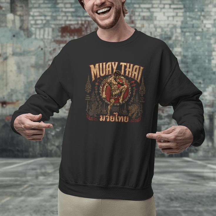 Vintage Muay Thai Wai Kru Thai Boxing Ritual Art Men Graphic Sweatshirt