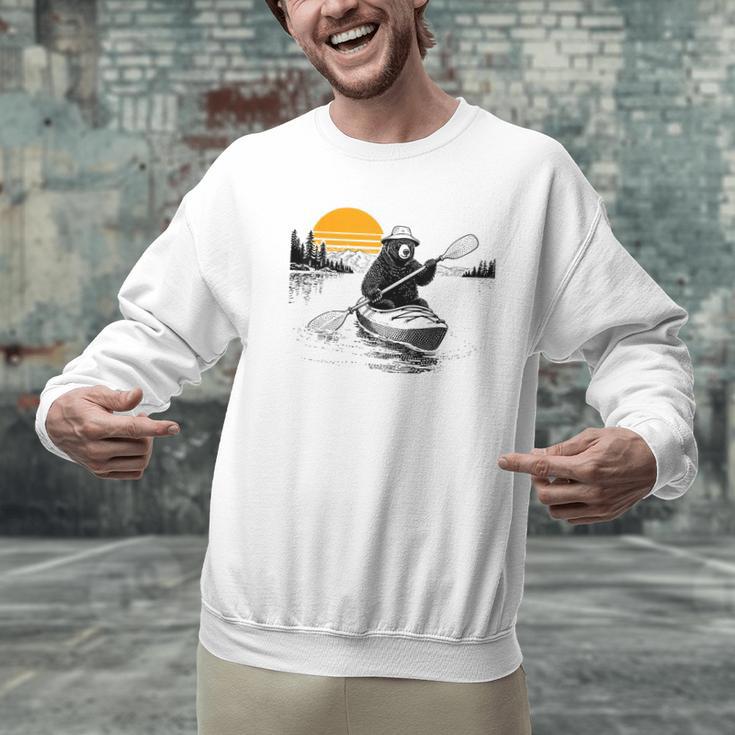 Kayaking Bear Retro Sunset Paddling Canoe Outdoor Adventure Men Graphic Sweatshirt