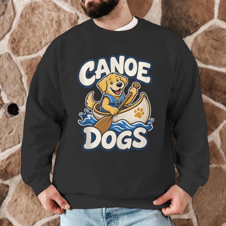 Canoe Dogs Golden Retriever Paddling Graphic Men Graphic Sweatshirt