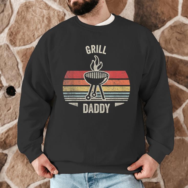 Grill Daddy BBQ Dad Retro Vintage Grilling Graphic Men Graphic Sweatshirt Grill Daddy BBQ Dad Retro Vintage Grilling Graphic Men Graphic Sweatshirt