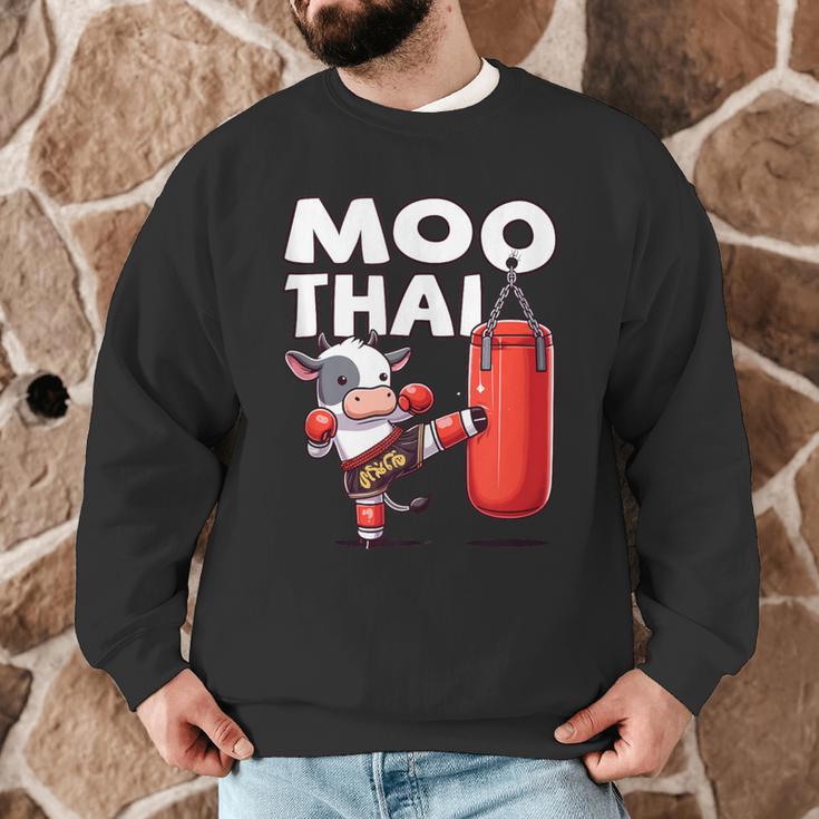 Muay Thai Moo Thai Thai Boxing For Youth Muay Thai Cow Men Graphic Sweatshirt