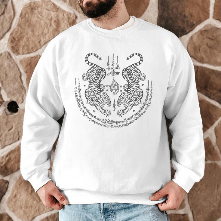 Twin Tiger Muay Thai Shorts Thailand Martial Arts Boxing Men Graphic Sweatshirt