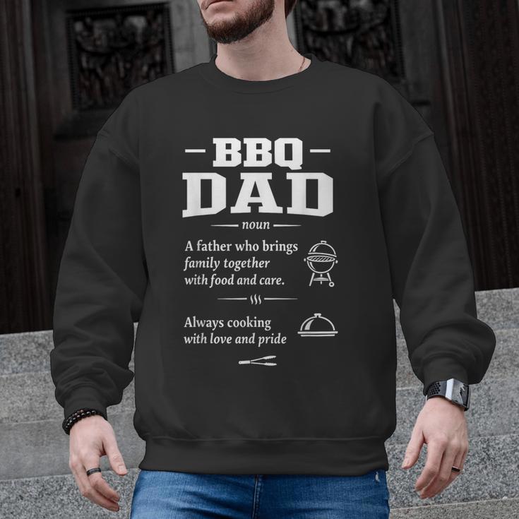 BBQ Dad Grilling Father Day Family Food Love Novelty Graphic Men Graphic Sweatshirt