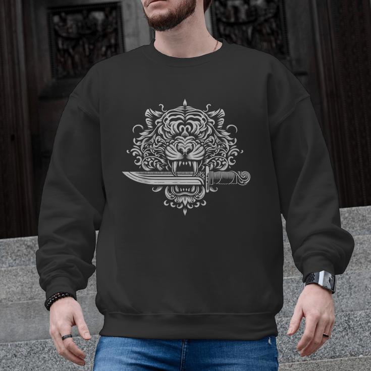 Sak Yant Muay Thai MMA Tattoo Tiger Head Knife Martial Art Men Graphic Sweatshirt