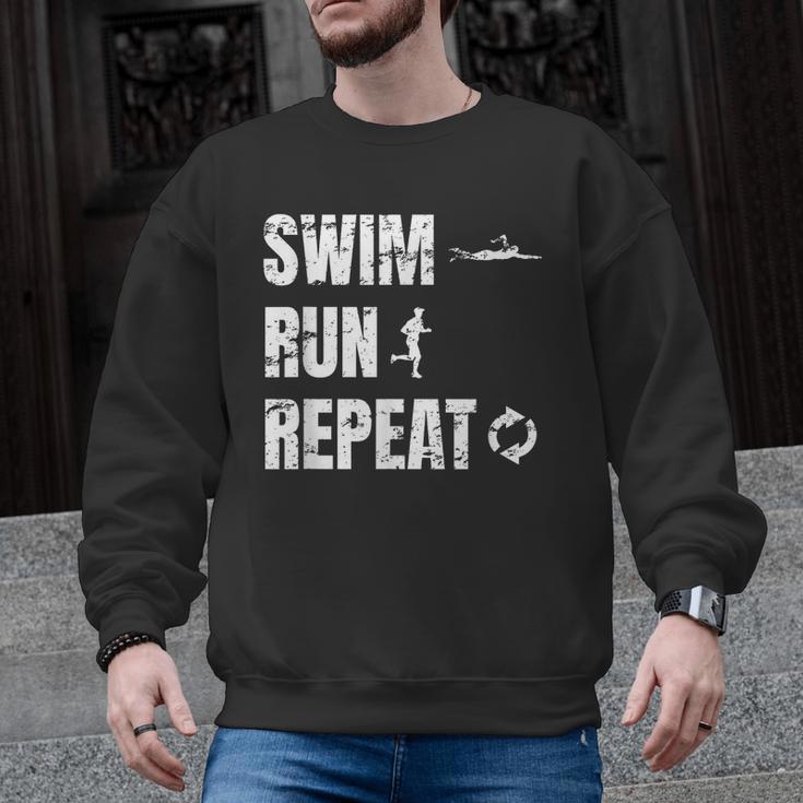 Swimrun Endurance Sports Swimming Running Swim Run Men Graphic Sweatshirt
