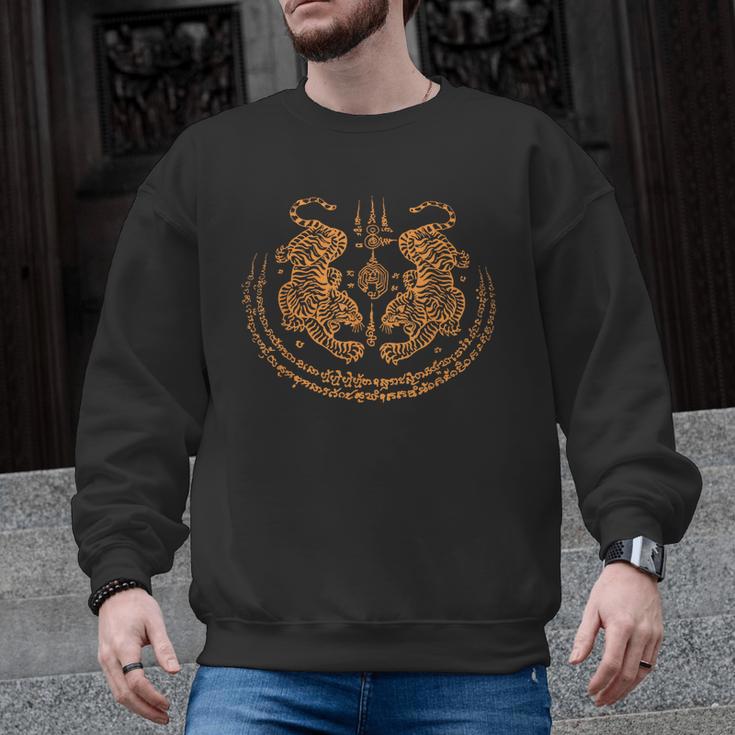 Twin Tiger Sak Yant Tattoo Muay Thai Thai Martial Arts Men Graphic Sweatshirt