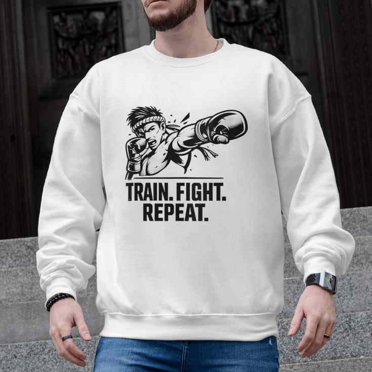 Women's Train Fight Repeat Nak Muay Thai Boxing Fighter Men Graphic Sweatshirt