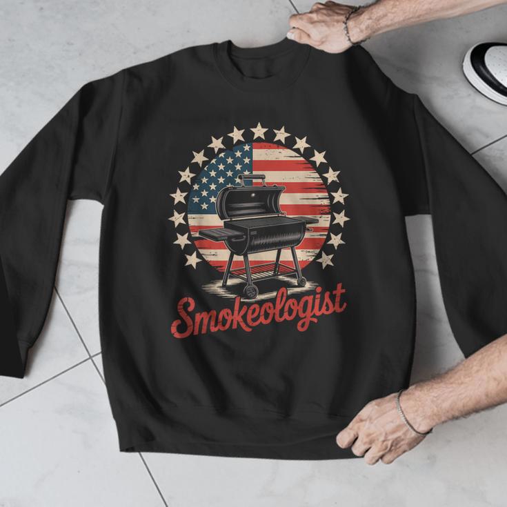 Smokeologist Grilling BBQ Dad Men Graphic Sweatshirt