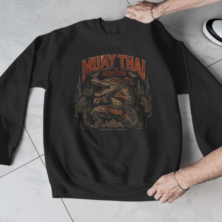 Vintage Muay Thai Wai Kru Thai Boxing Ritual Art Crocodile Men Graphic Sweatshirt