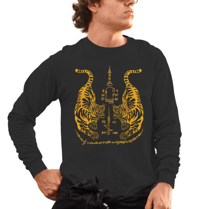 Awesome Orange Double Tiger Muay Thai Sak Yant Men's Long Sleeve T-Shirt