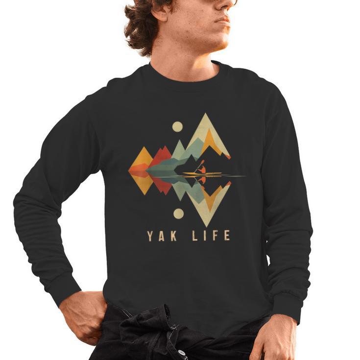 Kayak Vintage Retro Mountains Canoe Kayak Kayak Kayak Men's Long Sleeve T-Shirt