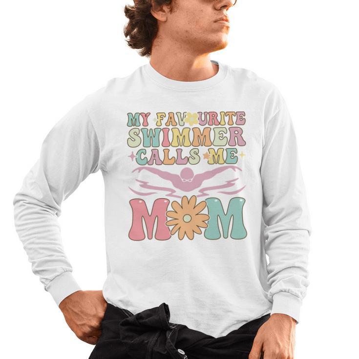 Favourite Swimmer Calls Me Mom Swimming Mom Female Swimmer Men's Long Sleeve T-Shirt