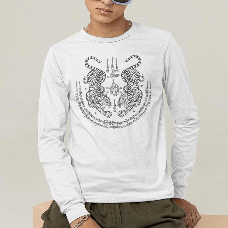 Twin Tiger Muay Thai Shorts Thailand Martial Arts Boxing Men's Long Sleeve T-Shirt Twin Tiger Muay Thai Shorts Thailand Martial Arts Boxing Men's Long Sleeve T-Shirt