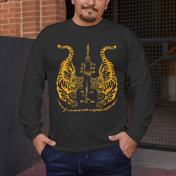 Awesome Orange Double Tiger Muay Thai Sak Yant Men's Long Sleeve T-Shirt