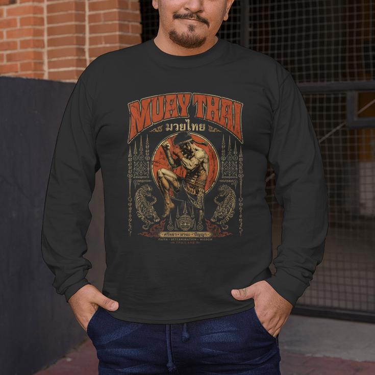 Retro Nak Muay Muay Thai Fighter Thai Boxing Gym Men's Long Sleeve T-Shirt
