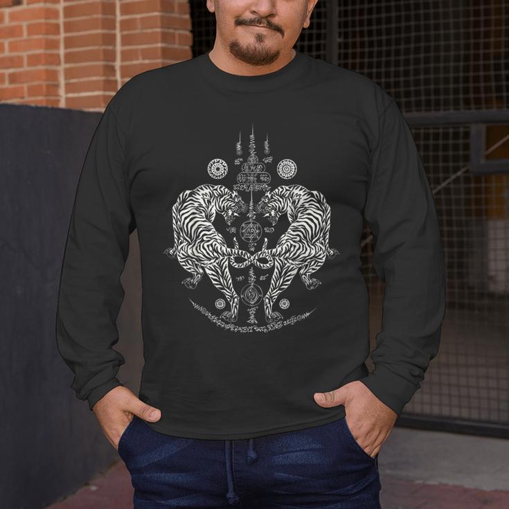 Sak Yant Thai Tattoo Twin Tiger For Muay Thai Fighter Boxing Men's Long Sleeve T-Shirt Sak Yant Thai Tattoo Twin Tiger For Muay Thai Fighter Boxing Men's Long Sleeve T-Shirt