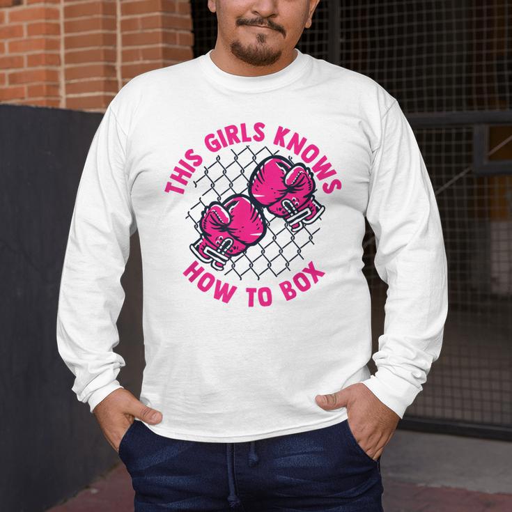 This Girl Knows How To Box Muay Thai Kickboxer Fan Boxing Men's Long Sleeve T-Shirt