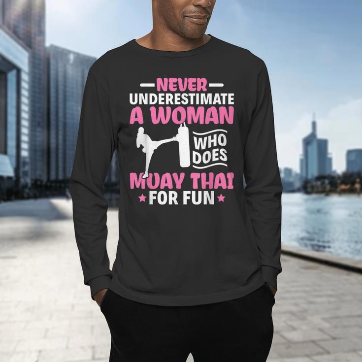 Never Underestimate A Woman Thai Boxing Muay Thai Fighter Men's Long Sleeve T-Shirt
