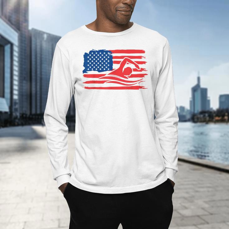 Vintage American Flag Swim Team Swimmer Funny Swimming Gift Men's Long Sleeve T-Shirt