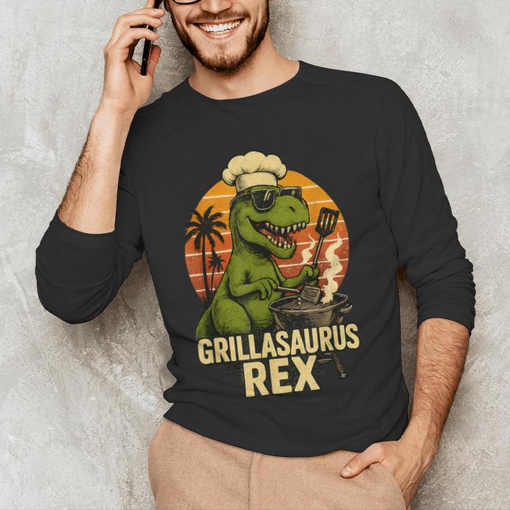 Grilling Dinosaur Grillasaurus T-Rex BBQ Dad Joke Men's Long Sleeve T-Shirt