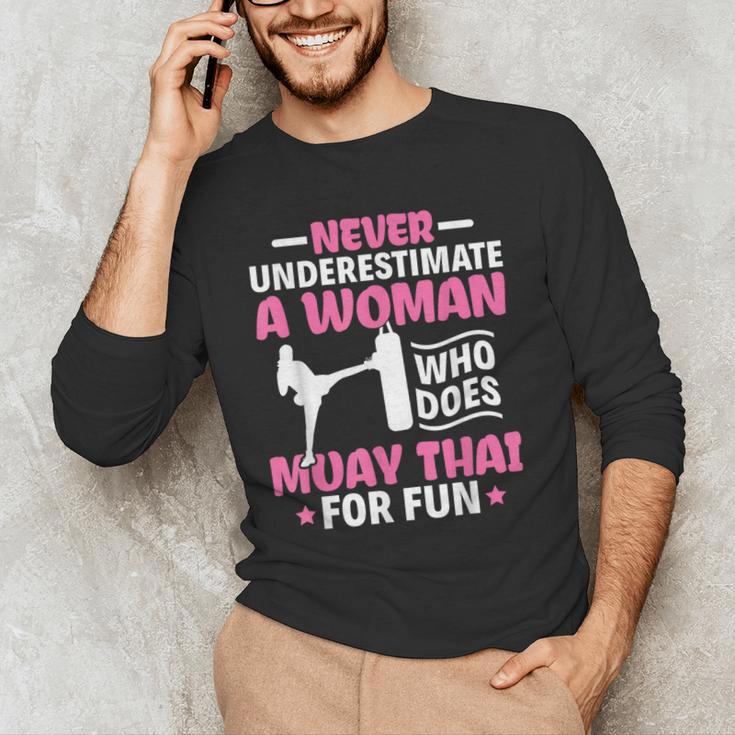 Never Underestimate A Woman Thai Boxing Muay Thai Fighter Men's Long Sleeve T-Shirt