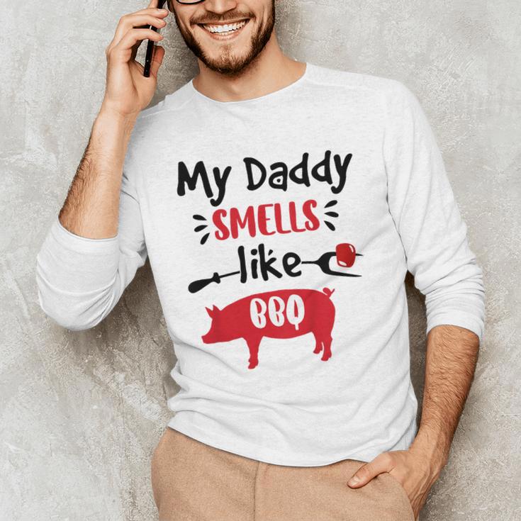 Kids My Daddy Smells Like BBQ Grilling Dad BBQ Dad Master Grill Men's Long Sleeve T-Shirt