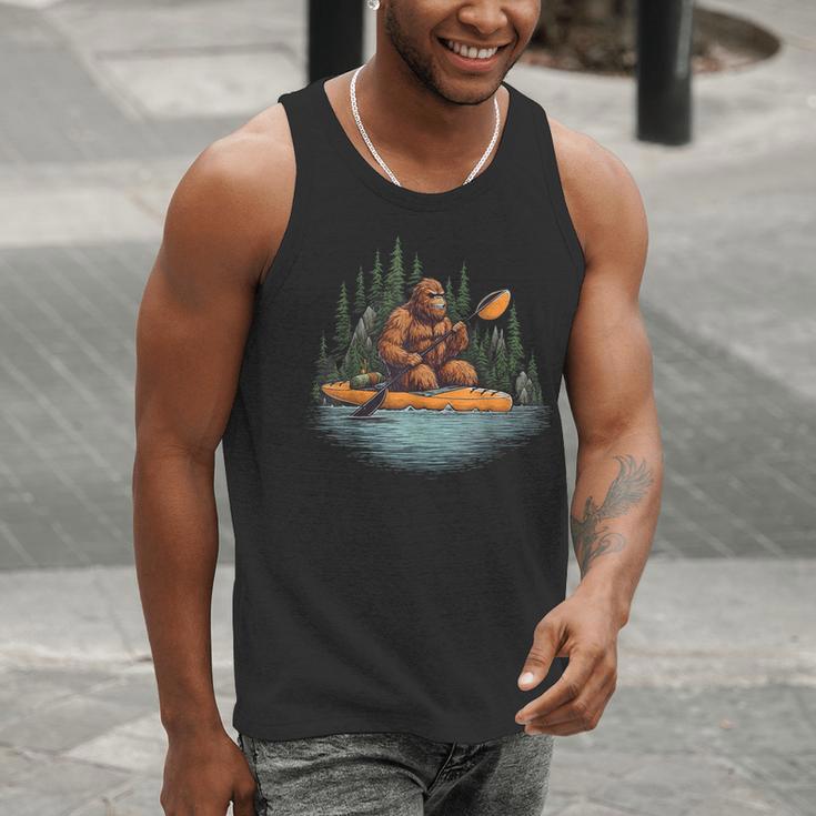 Bigfoot Kayak Paddling Lake Canoe Bigfoot Sasquatch Kayaking Men Tank Top