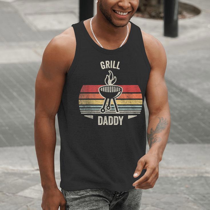 Grill Daddy BBQ Dad Retro Vintage Grilling Graphic Men Tank Top Grill Daddy BBQ Dad Retro Vintage Grilling Graphic Men Tank Top