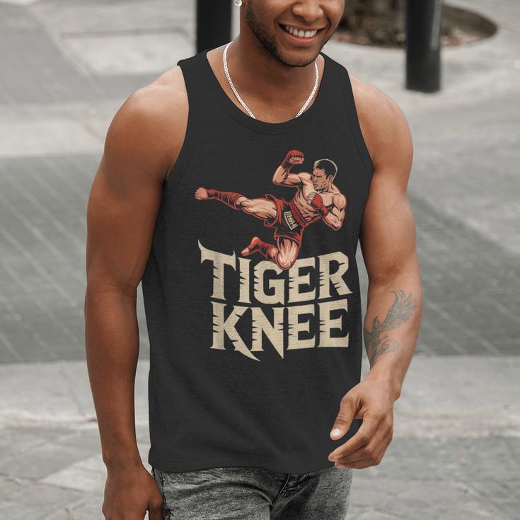 Muay Thai Fighter Tiger Knee Vintage Distressed Badge Men Tank Top