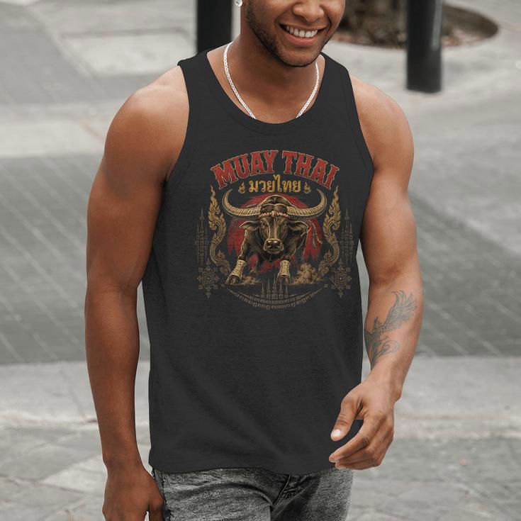Vintage Muay Thai Dad Thai Boxing Fighter Father Buffalo Men Tank Top