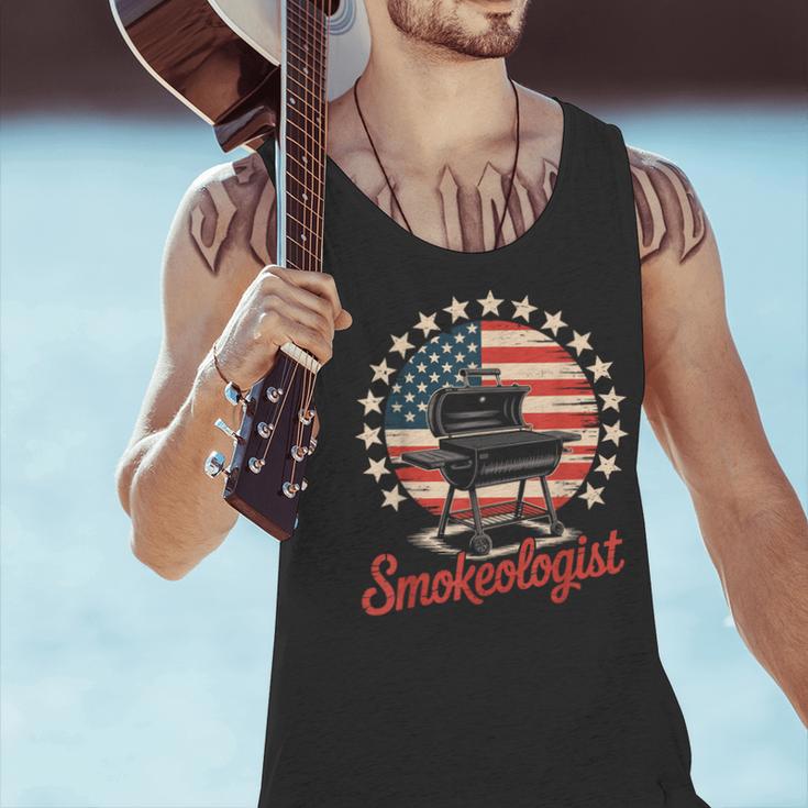 Smokeologist Grilling BBQ Dad Men Tank Top