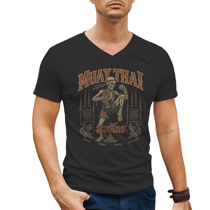 Vintage Muay Thai Belt Thai Boxing Warrior Fighter Skeleton Men's V-Neck T-Shirt