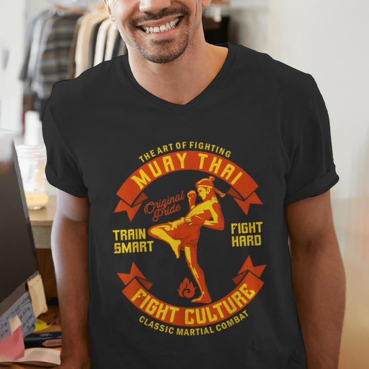 The Art Of Fighting Culture Muay Thai Men's V-Neck T-Shirt