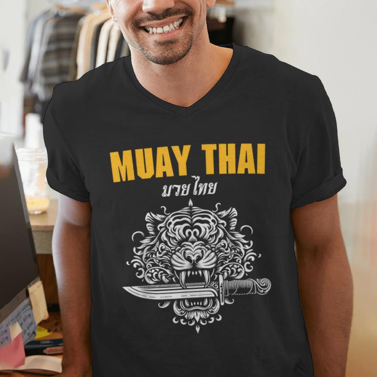Muay Thai Sak Yant MMA Tattoo Tiger Lion Knife Martial Art Men's V-Neck T-Shirt