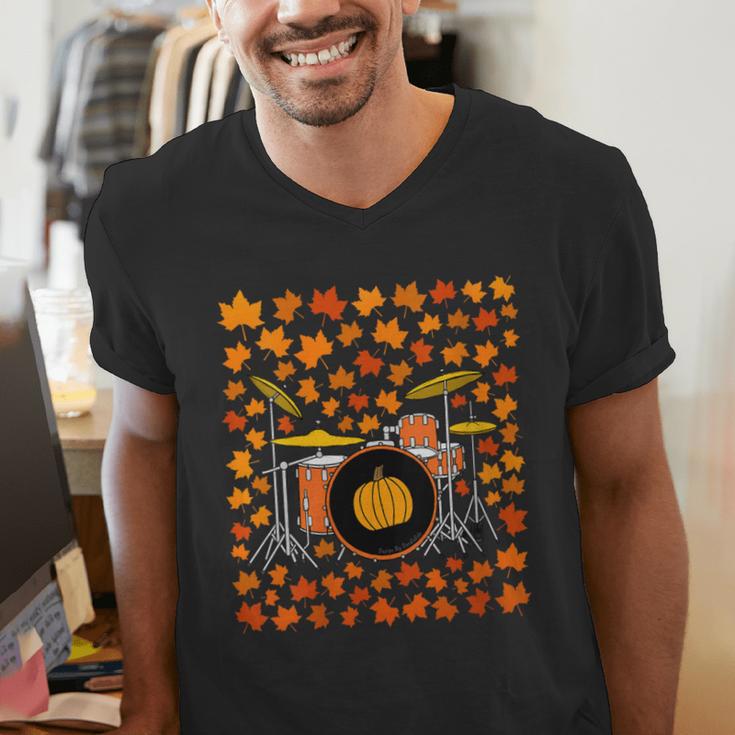 Women's Drum Kit With Leaves Fall Drummer Autumn Musician Men's V-Neck T-Shirt